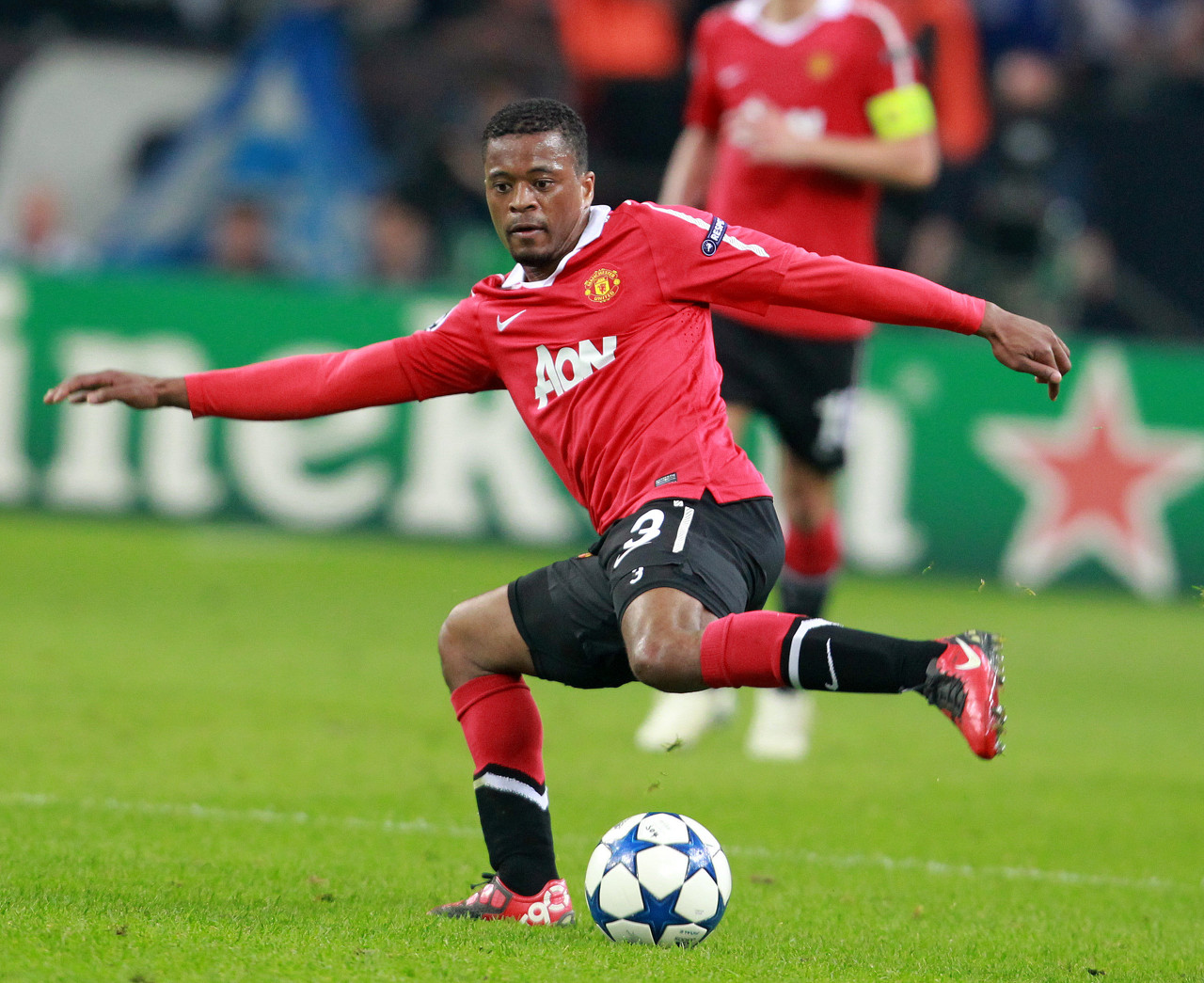 他从韩国国 他从韩国国